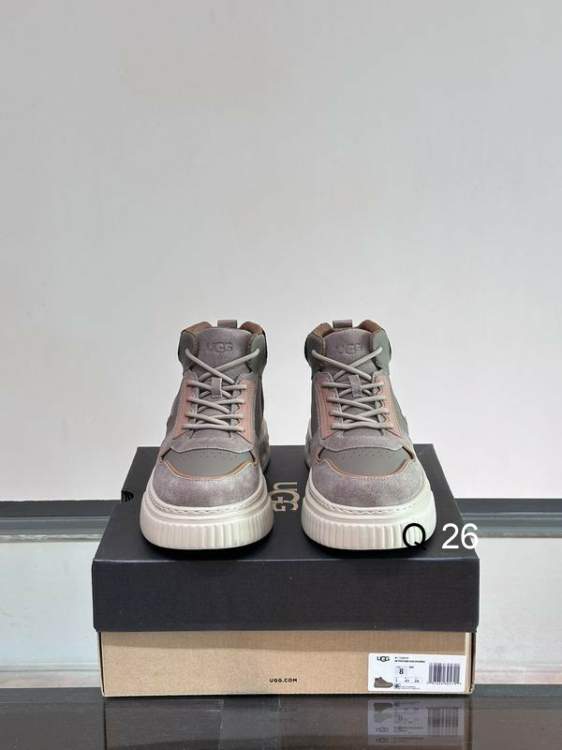 Picture of UGG Shoes _SKUUGGsz39-44LL110219918